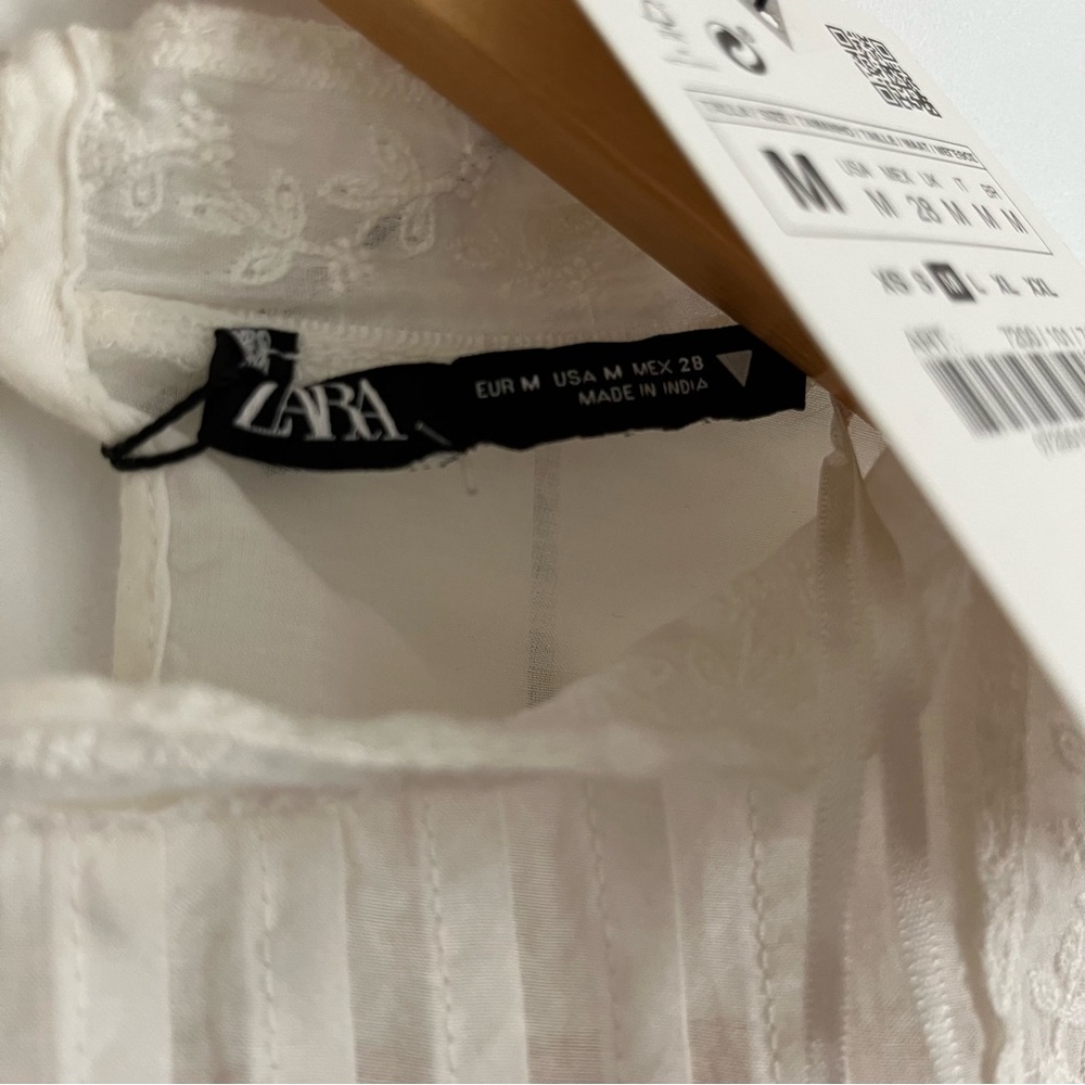 Zara Embroidered Peplum Blouse - Picture 4 of 4